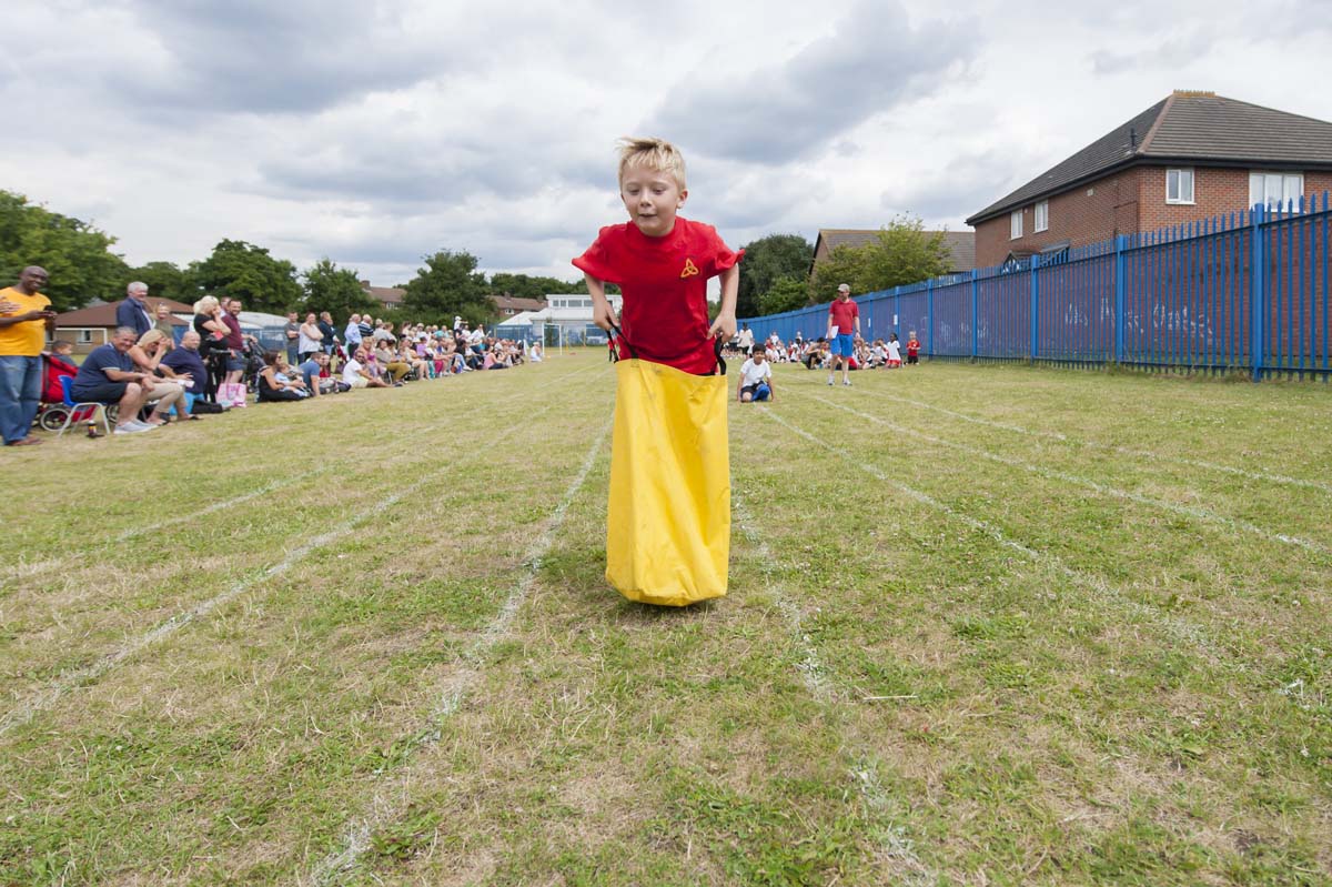 Holy Trinity Junior School Term Dates Holy Trinity Junior School Term Dates